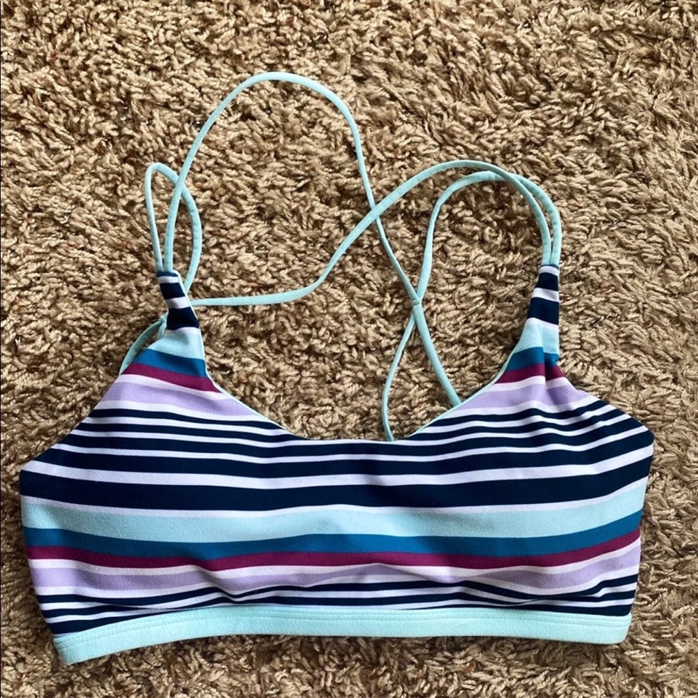 Sports bra
